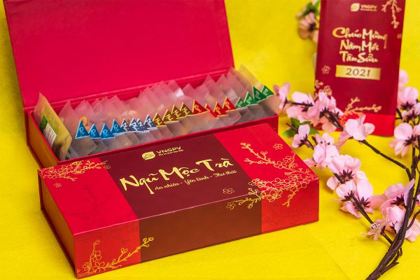 Ngũ mộc Trà - Thay câu chúc ngày Xuân